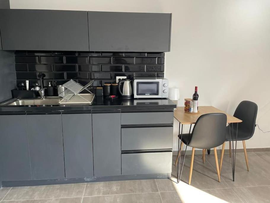 Apartament Lovely Flat In Tel Aviv 32 Zewnętrze zdjęcie